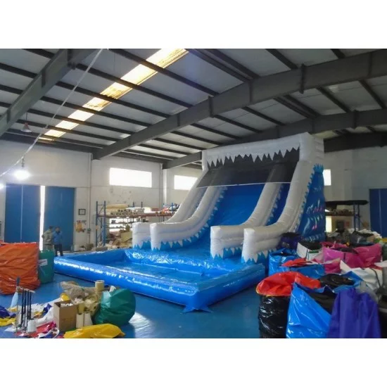Acquascivolo Gonfiabile Per Bambini Acquascivolo Gonfiabile Per Bambini
