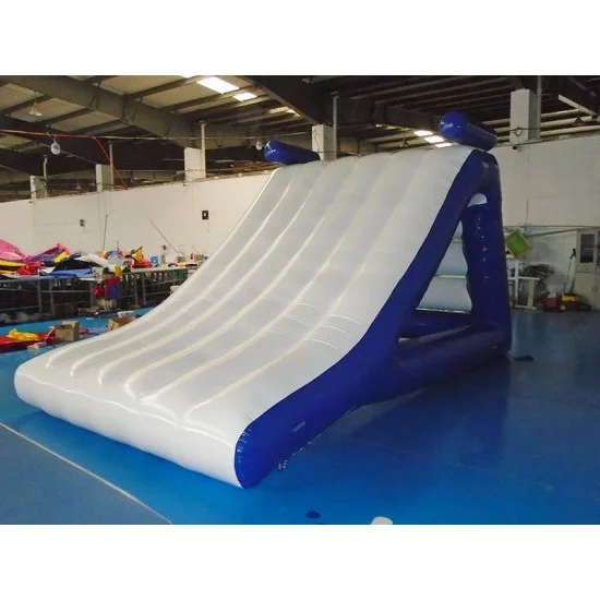 Scivolo Acquatico Gonfiabile Giant Scivolo Acquatico Gonfiabile Giant